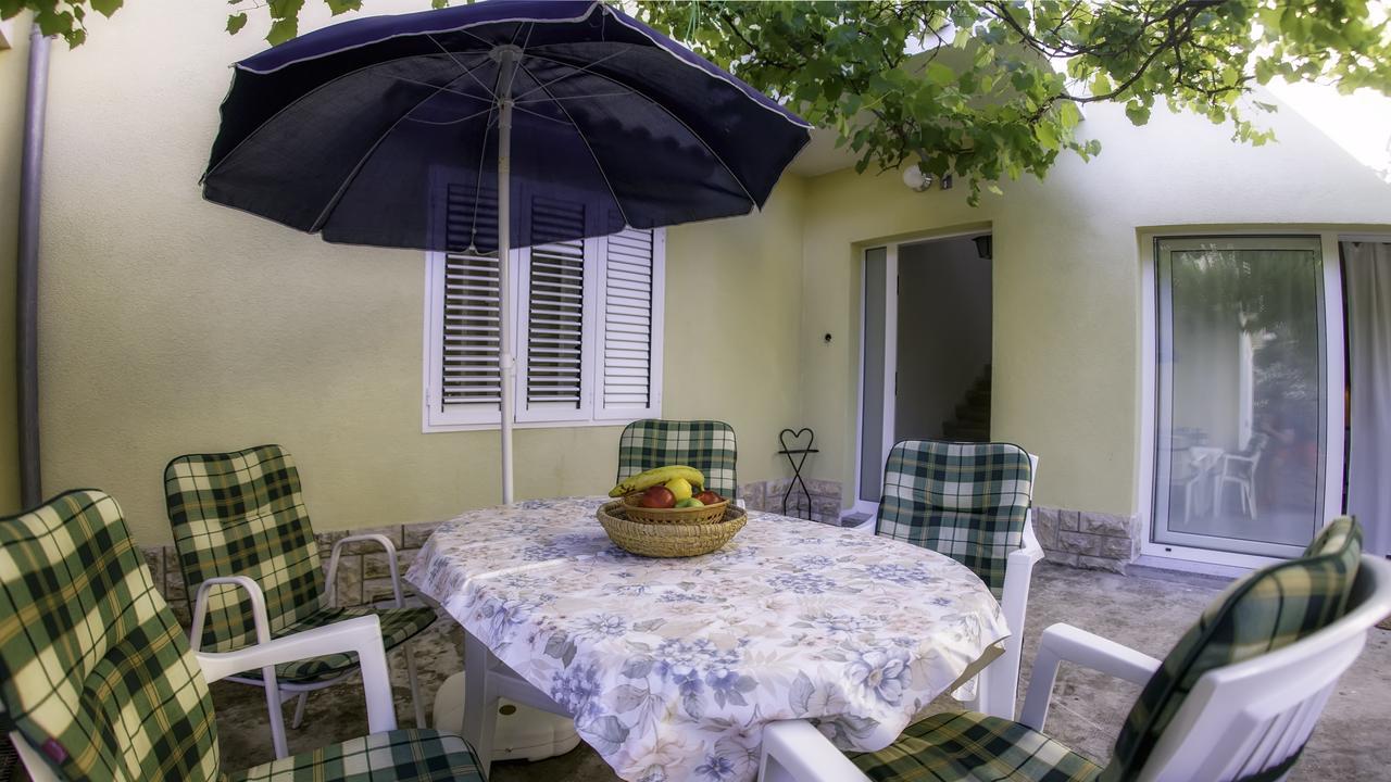Braut Apartment คิร์ก ภายนอก รูปภาพ